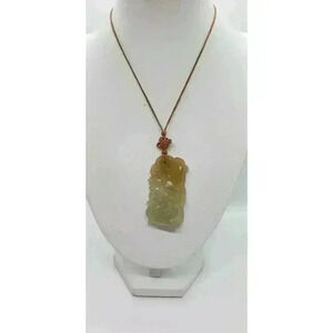 Vintage Jade Hand Carved necklace Pendant Necklace Peacock Beauty Luck Symbol